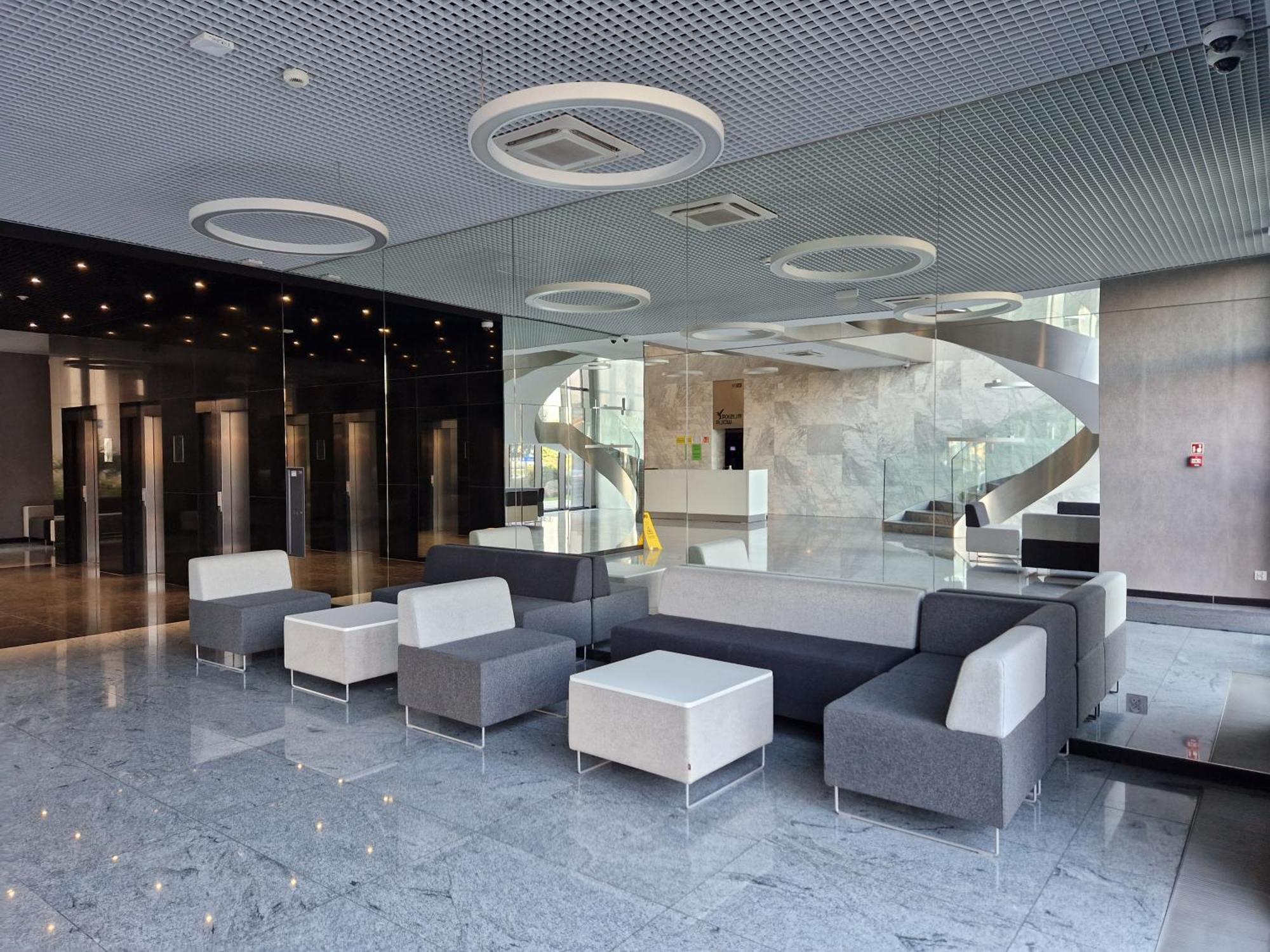 Apartamenty Wola Tower Na Prymasa - Z Widokiem Na City Varsovia Exterior foto
